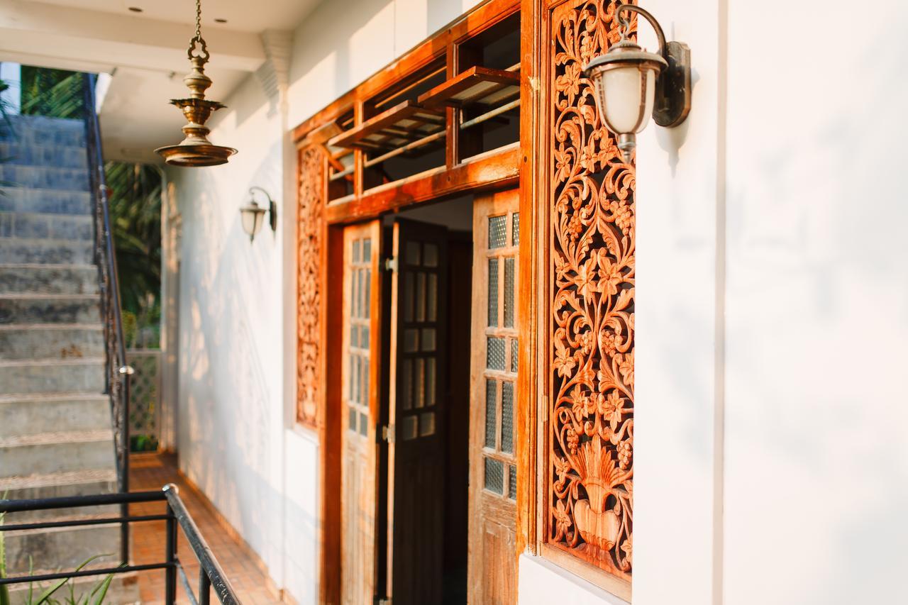 Hotel Sunny Family Unawatuna Exterior foto
